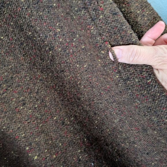 DONATED. Ivory women's size small soft wool sweater cardigan - Picture 14 of 16